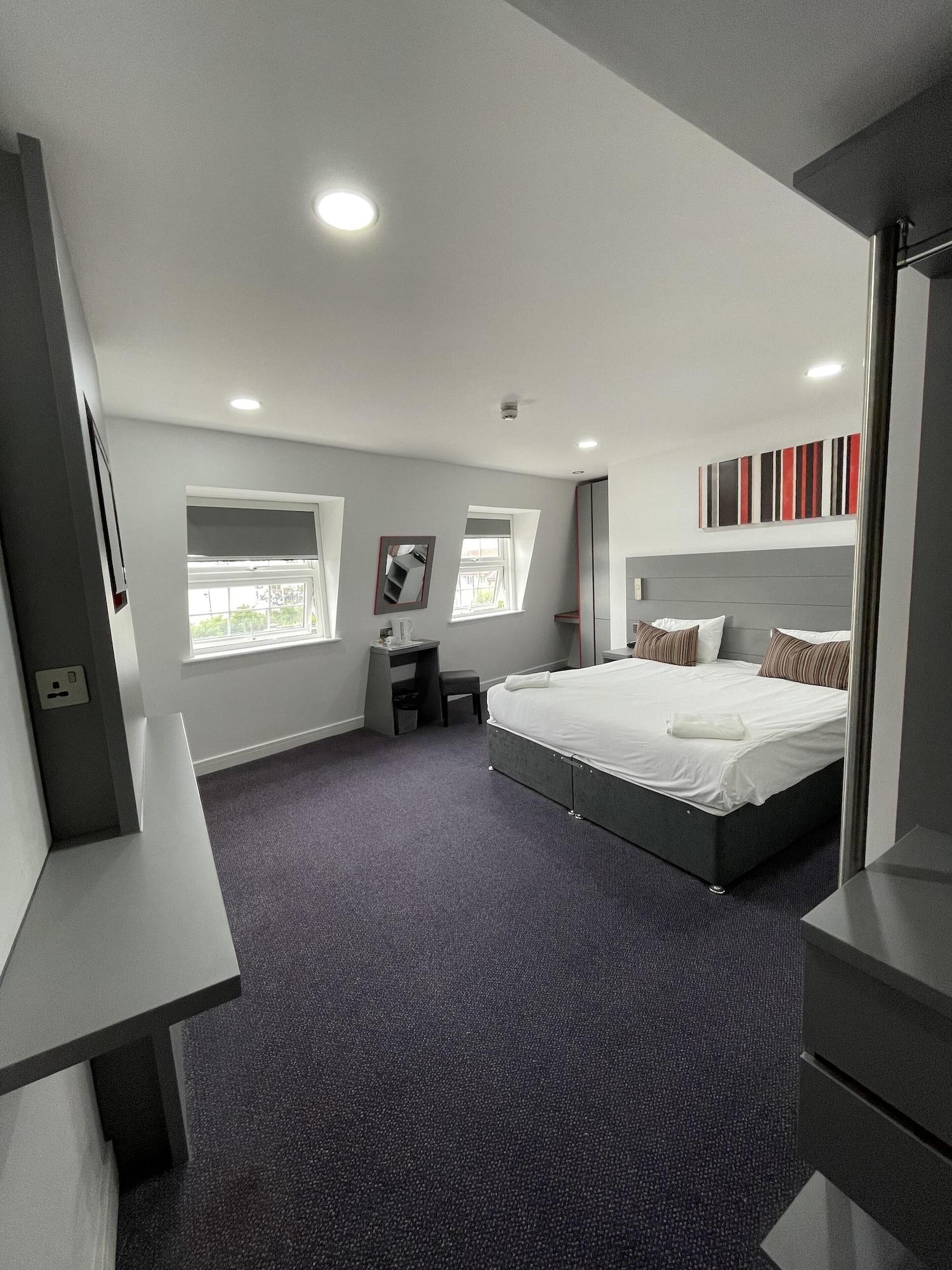 Ilford Hotel Goodmayes Extérieur photo