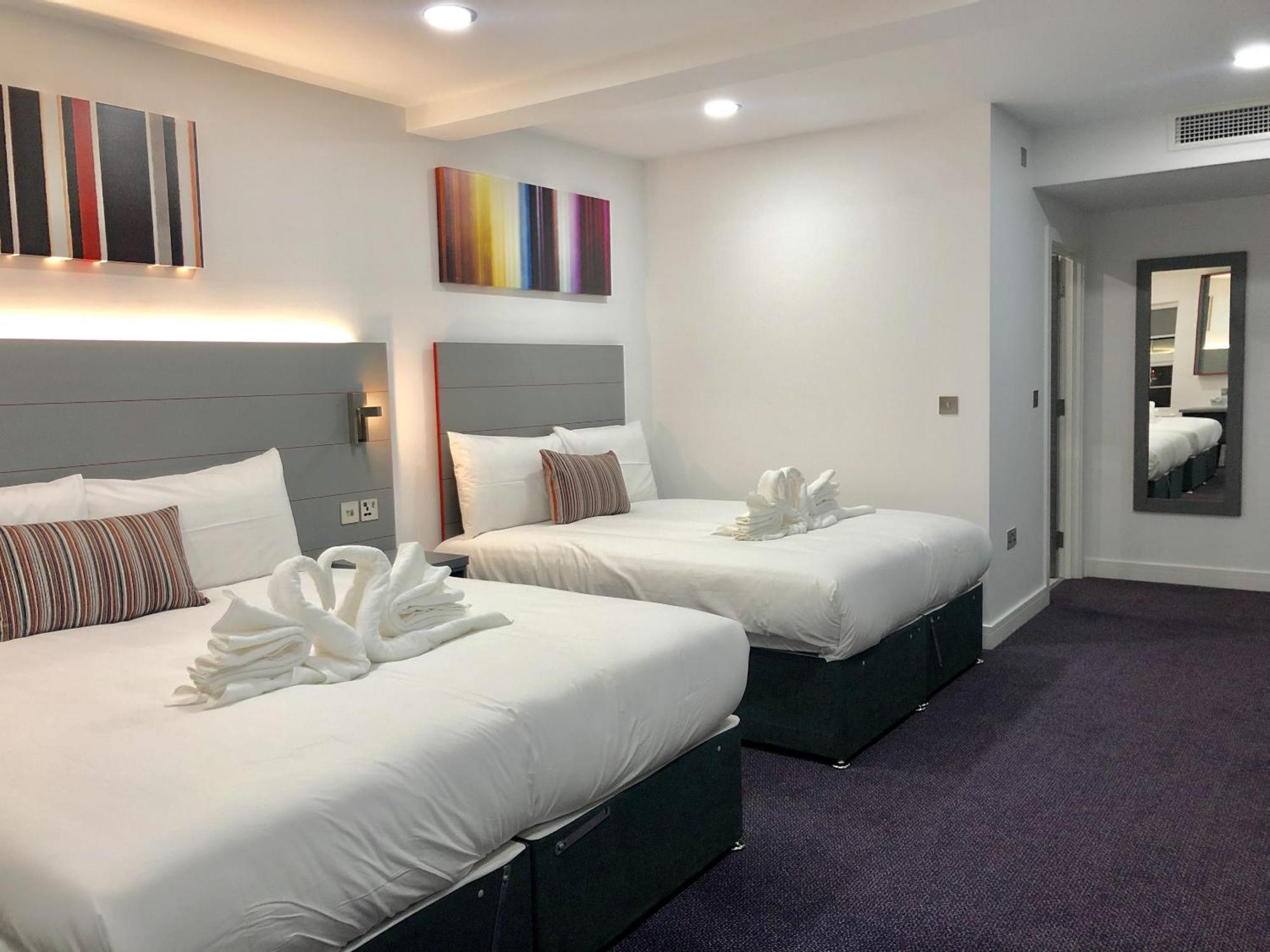 Ilford Hotel Goodmayes Extérieur photo